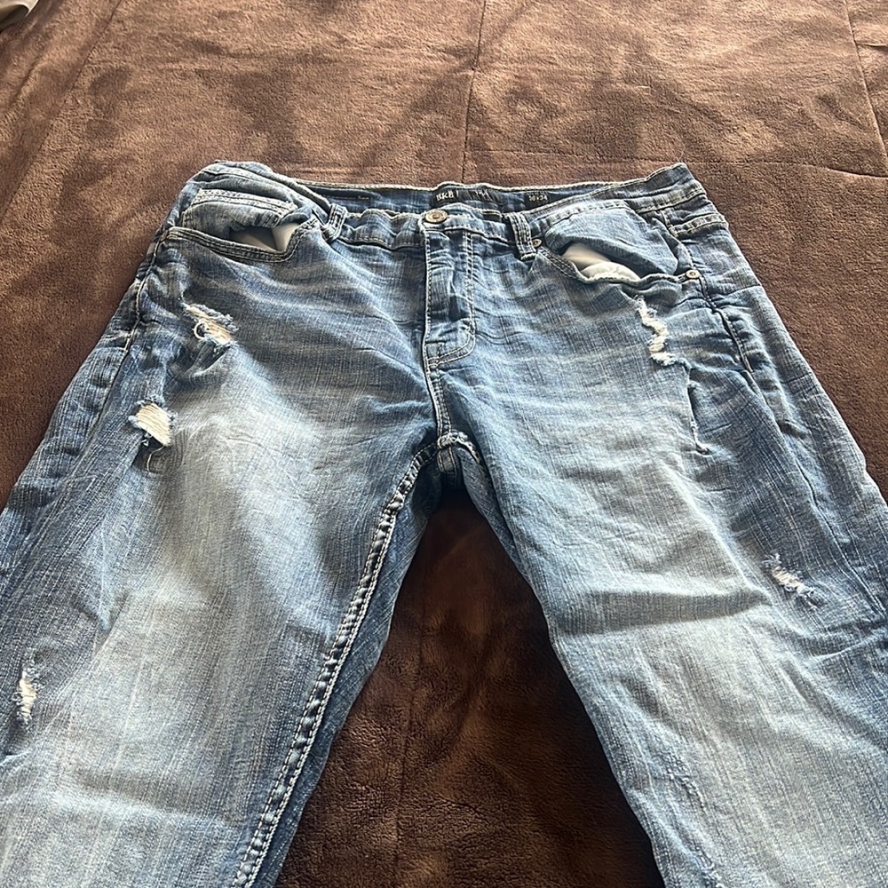 BkE Tyler like new wore them less than six times